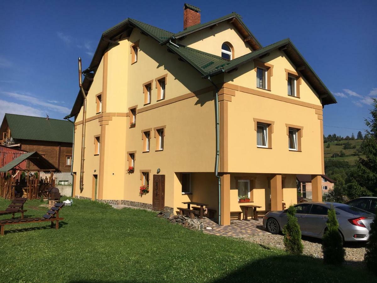 Гірська Палітра 斯拉夫西克 外观 照片